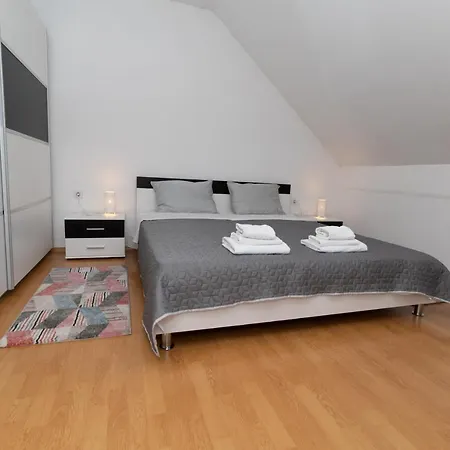 Skender 3* Ravna Gora