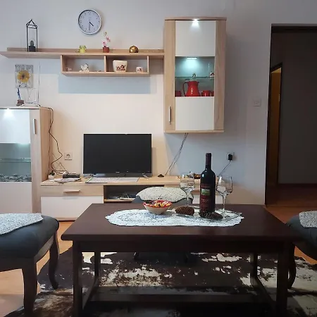 Skender 3* *