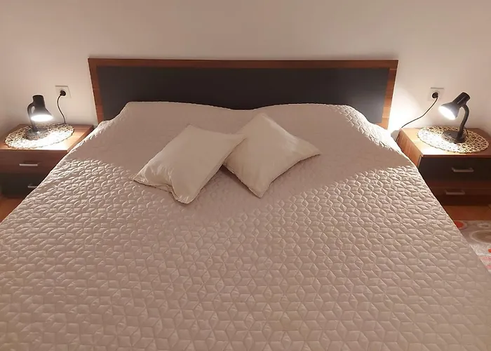 Skender 3*